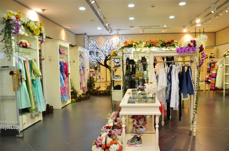 Launching of Valleydez Boutique SS15 Collection with Dominique Hourani